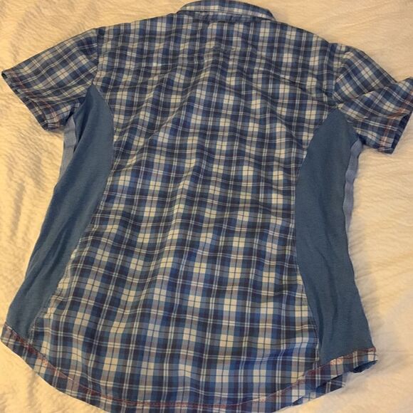 KUHL, short sleeve, button up, large, great condition - Picture 6 of 12